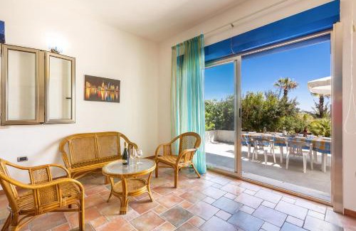 Torre Lapillo House | Villa Sara by BarbarHouse