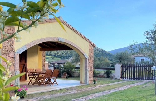 Castiadas Villa | Villa Sara