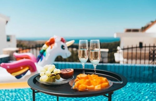 Zgrade Villa | Villa Sara with a Private Pool