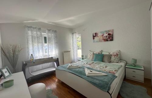 Rab Town Apartment | Villa Saranda