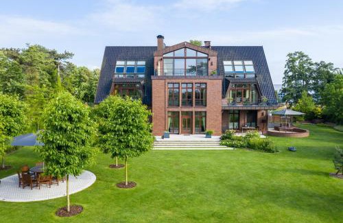 Hohe Dune Apartment | Villa Schmidt Apartments - Strandhaus direkt am Meer mit Sauna, Sport und Dünengarten II
