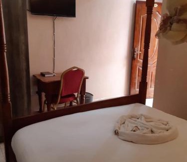 Kitale Bed & Breakfast | Villa serene hotel kitale