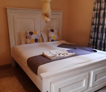 Kitale Bed & Breakfast | Villa serene hotel kitale