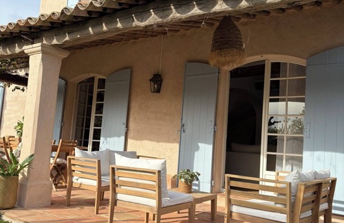 La Mole Villa | Villa Sereno - 20min from Saint-Tropez. 5 bedrooms with private pool.