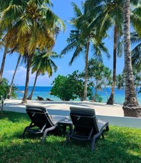 Kiwengwa Villa | Villa Shepherd Zanzibar - LUXURY BEACH FRONT - KIWENGWA