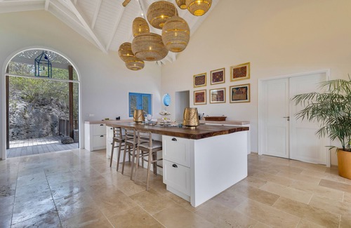 Sabadeco Villa | Villa Shores 32 Bonaire, private stunning oceanfront villa with swimming pool
