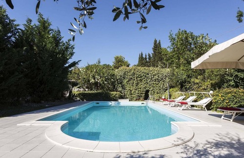 Pesaro Villa | Villa Sirena 10 - Three Bedroom Villa, Sleeps 10