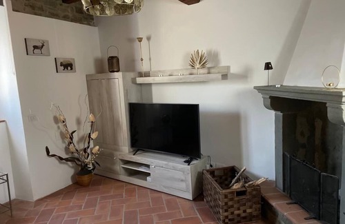 Bivio Pozzo Villa | Villa Soale in Tuscany-Reggello. Swimming pool and Wi-Fi