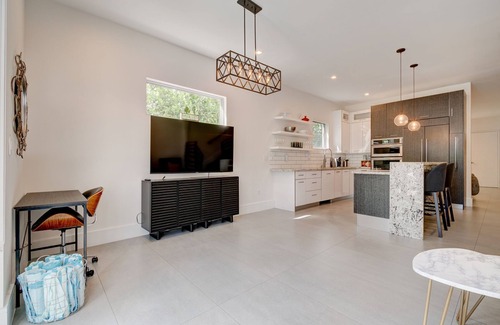 Coral Way Villa | Villa Solara Grove by Solu: Luxury, Gated, Free Parking