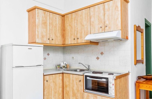 Agia Paraskevi Apartment | VILLA SOLENA