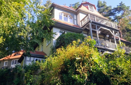 Rathmannsdorf Apartment | Villa Sonnenburg - main house