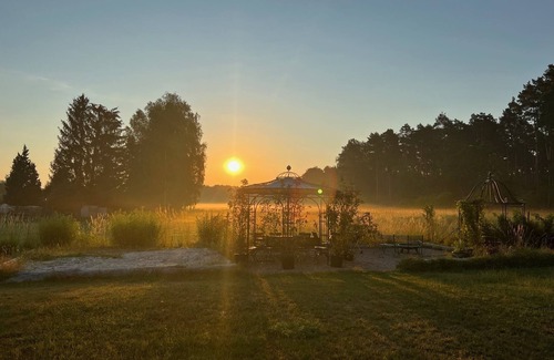 Marienwerder Villa | Villa Sophienschlösschen near Berlin