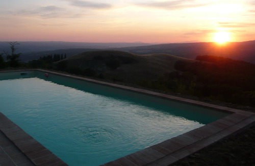 Baschi Villa | Villa Spectacular Lake Views, Private Pool Civitella del Lago, Nr Orvieto & Todi