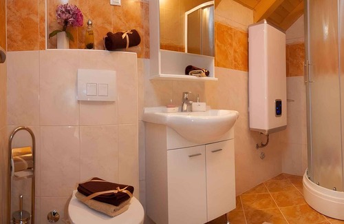 Cove Donja Krusica (Donje selo) House | Villa stone with Pool