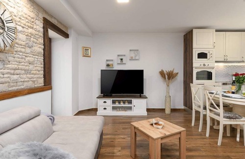 Cepljani House | Villa Stonehouse with pool, Umag