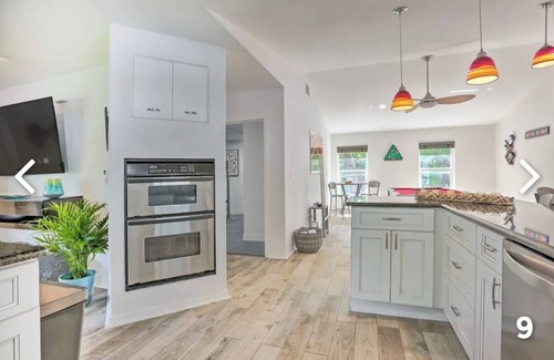 Caloosahatchee House | Villa Summer By The Sea