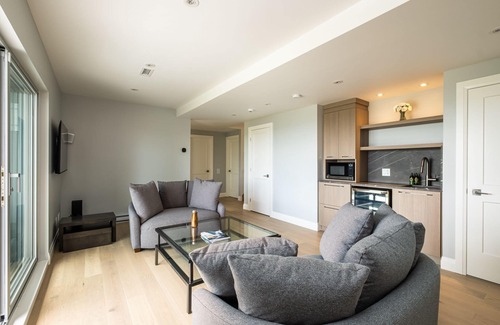 La Conception House | Villa Summit | Movie Theater | Game room | Views | Hot Tub & Sauna | Tremblant Living