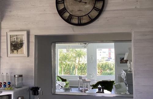 Le Pouliguen Villa | VILLA SUR LE PORT DU POULIGUEN - LA BAULE, REVEILLEZ-VOUS AVEC LES BATEAUX 😀