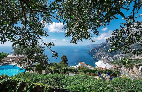 Nocelle Villa | Villa Tecla B: A characteristic two-story villa which faces the sun and the sea, with Free WI-FI.