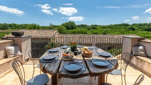 Rovittello Villa | Villa Terre Normanne 16, Emma Villas