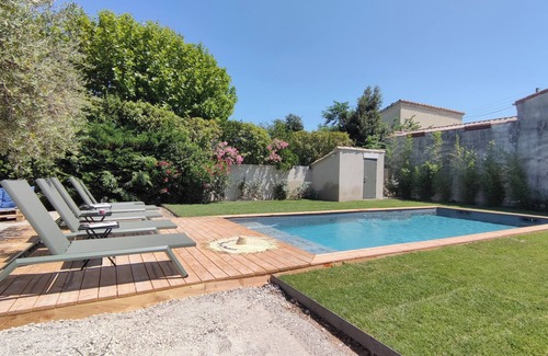 St.-Remy-de-Provence Villa | Villa Thébaïde à Saint-rémy-de-provence, 10 Personnes, 5 Chb, 5 Sdb, Piscine sel