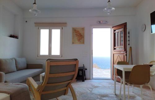 Sifnos Apartment | Villa Thori at Poulati Sifnos 2