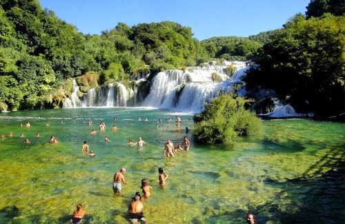 Drnis Villa | Villa Tonka near Krka National Park with big pool and 4 mountines bikes at disposal