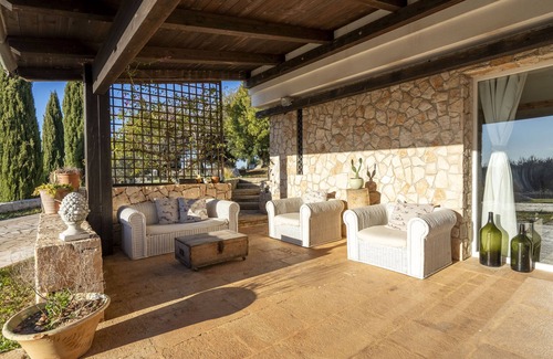 Impalata Villa | Villa 'Torto' with Private Pool, Wi-Fi and Air Conditioning