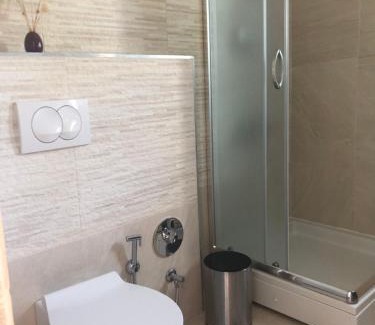 Tivat Apartment | Villa Travertino