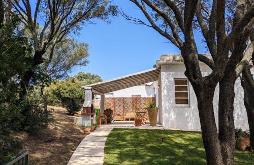Chia House | Villa Uliveto rooms with Kitchen & Garden