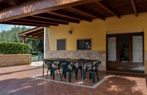 San Vito dei Normanni House | Villa Vacanze IL GIARDINO