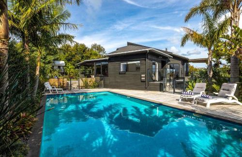 Waiheke Island House | Villa Valmont - Stay Waiheke