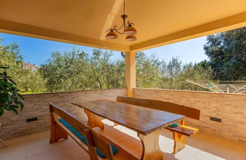 Vinkuran Villa | Villa Veronika I by Villas Guide