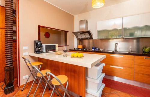 Santa Tecla Villa | 'Villa Vittoria - Santa Tecla' with Sea View, Wi-Fi and Air Conditioning
