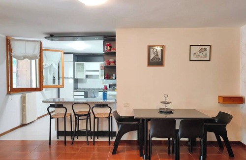 Trebbiantico Villa | Villa 'Vittorio 4km from the Sea' with Private Pool, Wi-Fi and Air Conditioning