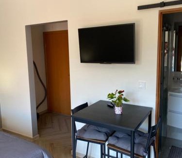 Zbandaj Bed & Breakfast | Villa Vlokje