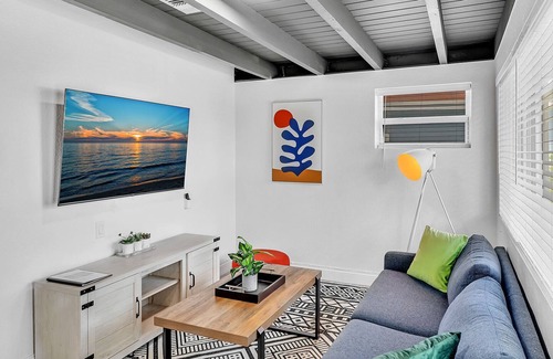 South Corals House | Villa W/Heated Pool, Pool Table Just 7min to Beach