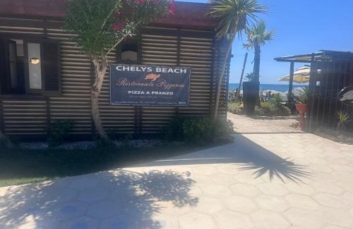 Laura House | Villa Wanda a 300 mt dal mare