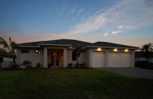 Fort Myers Villa | Villa Weiss with heated pool and a beautiful view!