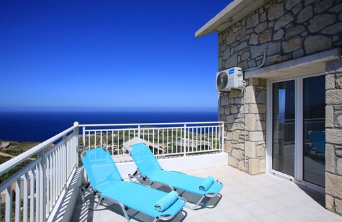 Agia Pelagia Villa | Villa With 180 degree Sea View - Sleeps 2-6
