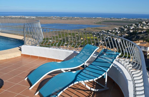 Monte Pego House | Villa with 2 bedrooms, 2 bathrooms, Wifi, air conditioning, private pool, Monte Pego