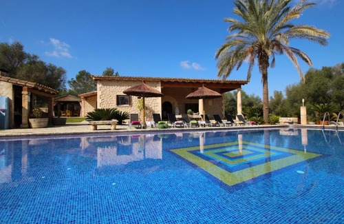 Majorca Cottage | Villa with detached house, air conditioning, wifi, garden, private swimming pool