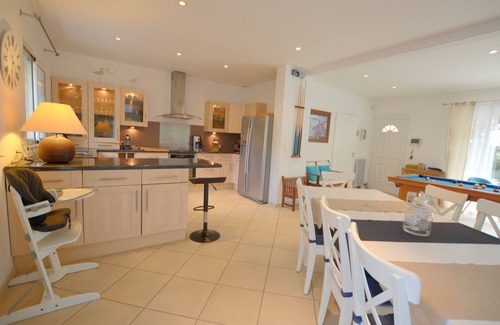 Jard-sur-Mer Villa | Villa with indoor pool, billiards, sauna, 230m2, Seafront, Jard sur Mer