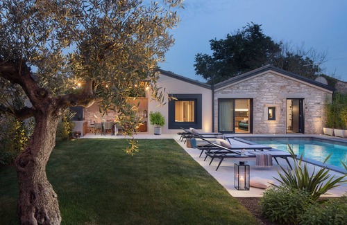 Susnjici Villa | Villa With Pool Bino&marija