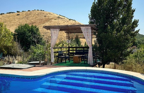 Baena Ski Chalet | Villa with pool El Arado