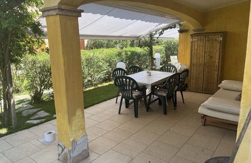 Sant'Anna Arresi House | Villa with pool