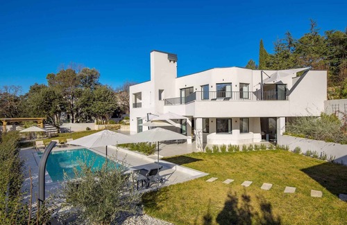 Milcetici Villa | Villa with pool, sauna and Jacuzzi use