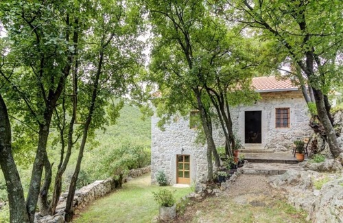 Novi Vinodolski Villa | Villa with private pool near Novi Vinodolski