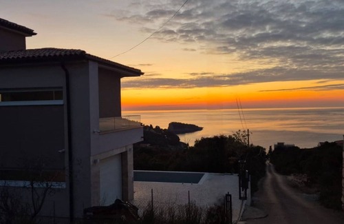 Utjeha Hladna Uvala Villa | Villa with private pool and sea view