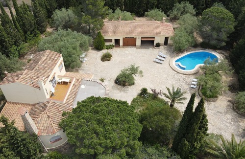 L'Ampolla House | Villa with private pool in the countryside in a quiet are